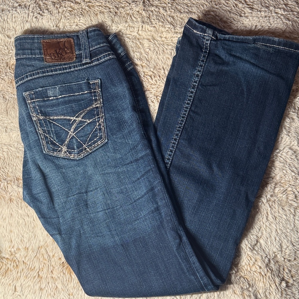 BKE Women's Boot Cut Stretch Jeans in Dark Blue Wash - Picture 2 of 12